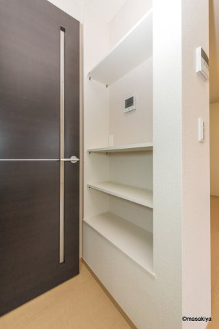 ベレッツァ　Aの玄関