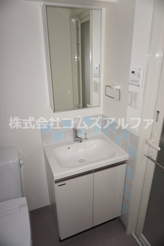 ティーリーフ横浜ベイステージの洗面所|ティーリーフ横浜ベイステージ　洗面所