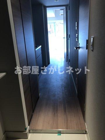 クレヴィスタ板橋西台Ⅲの玄関