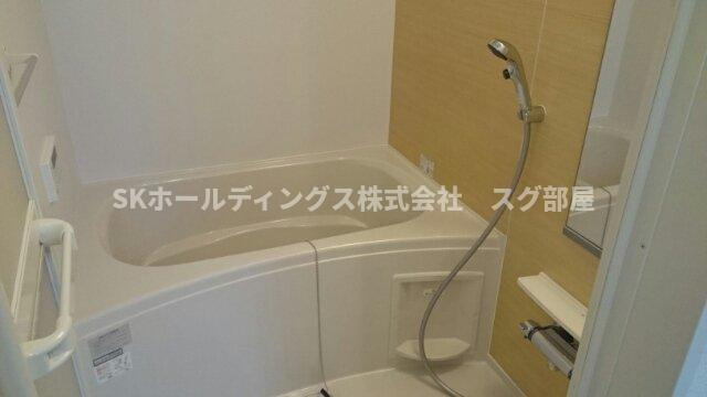 ルミエール周枳Ａの浴室