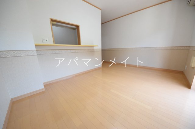 【居間・リビング】 | アムールシュシュ | 戸塚周辺ならアパマンメイトへＬｅｔｓ Ｇｏ ！