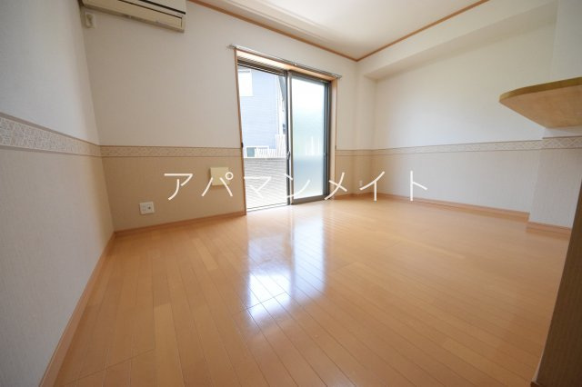 【寝室】 | アムールシュシュ | 落ち着いた色調の寝室です