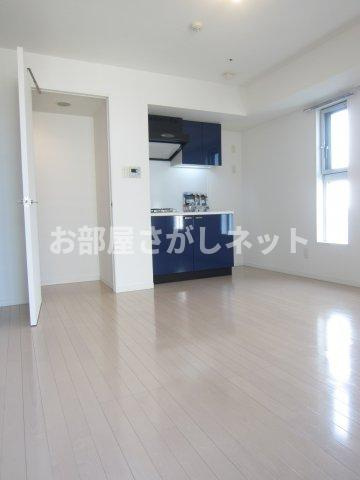 プライムアーバン板橋【おとり物件なし】#学生・社会人にオススメ！初期費用分割払いOK！の洋室|内装カラーは部屋によって異なりますので現地にて確認下さい。※参考写真