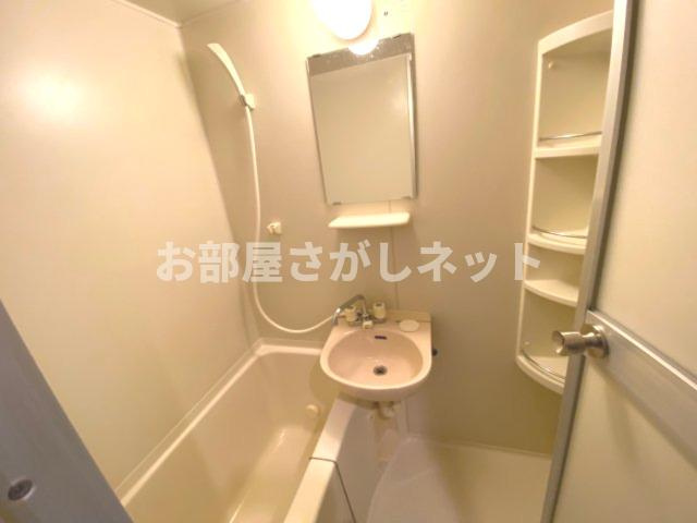 ヴェルテラスすずき【おとり物件なし】#学生・社会人にオススメ！初期費用分割払いOK！の浴室