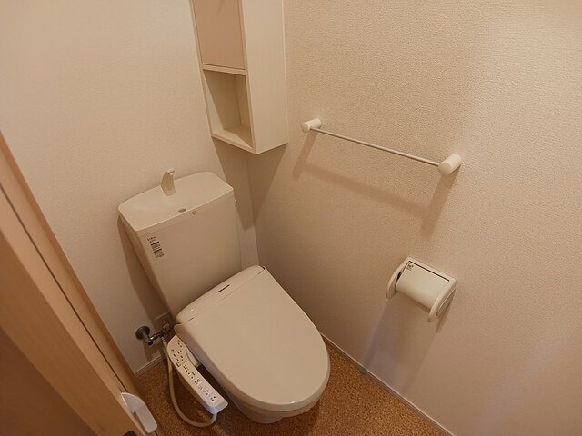 アルエットのトイレ|ゆったりとした空間のトイレです