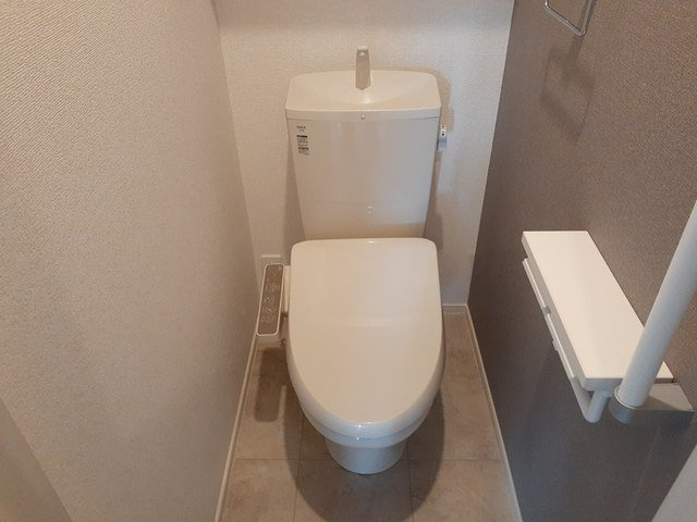 フェリーチェ　プレイス　Ｃのトイレ|シンプルで使いやすいトイレです