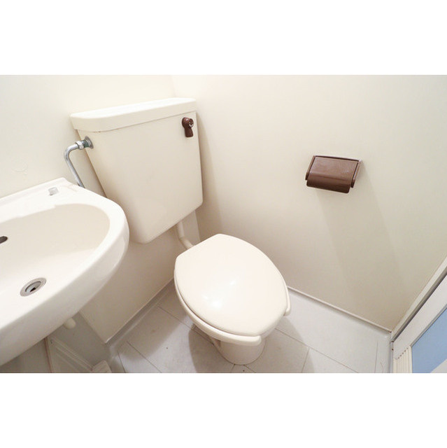 サンライズ野田阪神のトイレ|ゆったりとした空間のトイレです