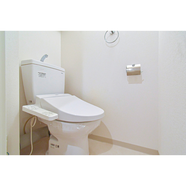 SERENiTE本町refletのトイレ|シンプルで使いやすいトイレです