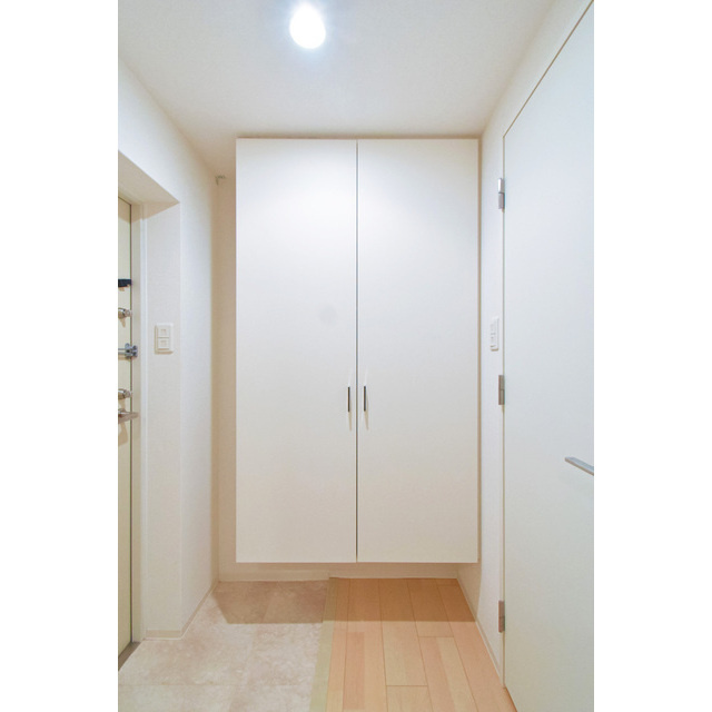 SERENiTE本町reflet