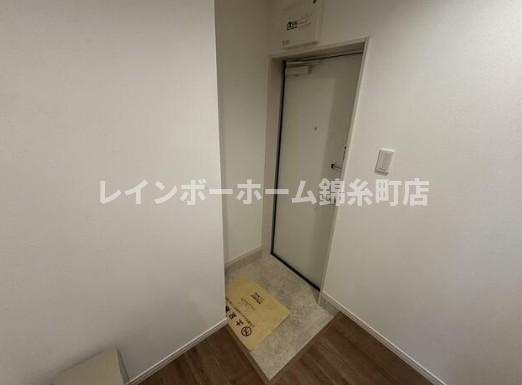 第7アルレ堀之内の玄関