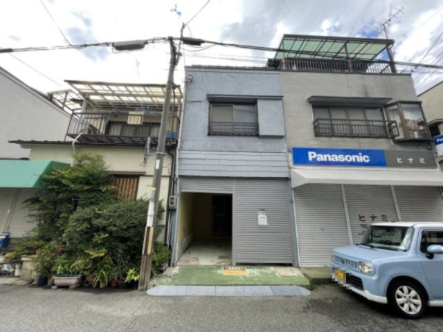 甲子園四番町戸建ての外観