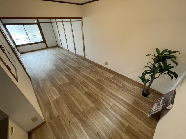 甲子園四番町戸建ての居間・リビング