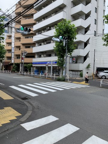 ライフロックスアイル