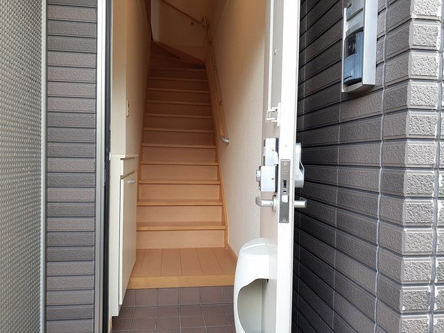 サンリットの玄関