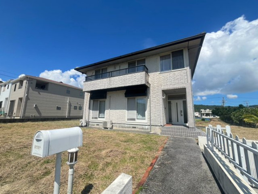 南城市佐敷新里 中古戸建ての画像