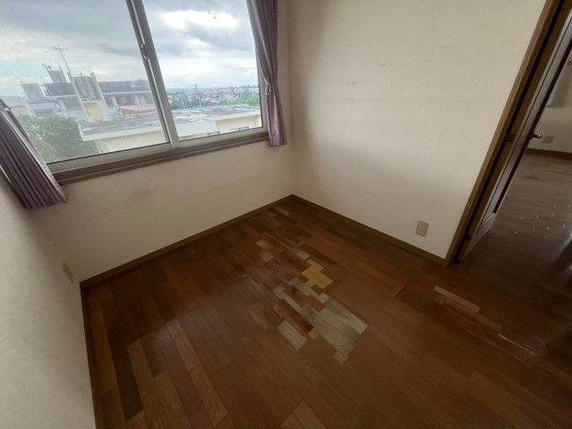 南城市佐敷新里 中古戸建ての庭|2026年3月頃の写真です。
