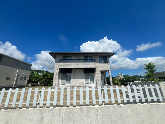 南城市佐敷新里 中古戸建ての外観