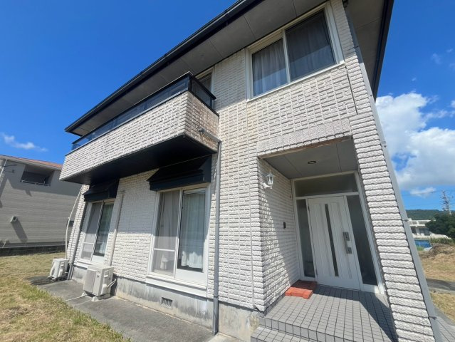 南城市佐敷新里 中古戸建ての外観