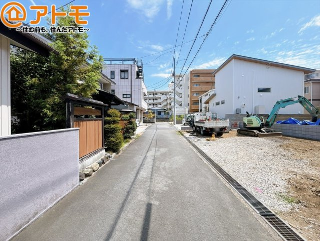 【前面道路含む現地写真】 | 沼津市大岡4期　新築一戸建て　1号棟