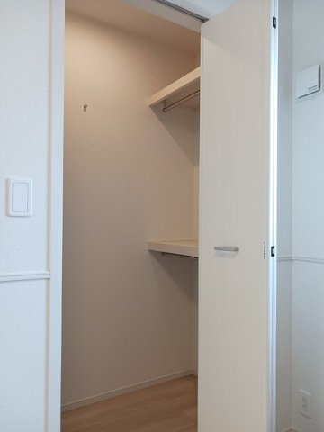 サウザンドロードの収納