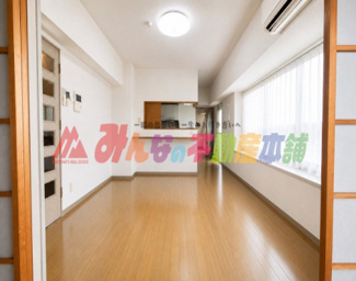 【居間・リビング】 | グランピアマンション本町