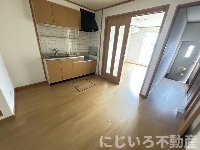 メゾンリヴァージュの居間・リビング
