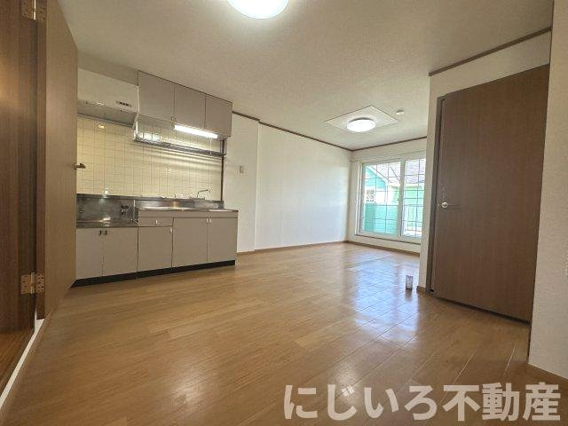 コーポリンクス1の居間・リビング