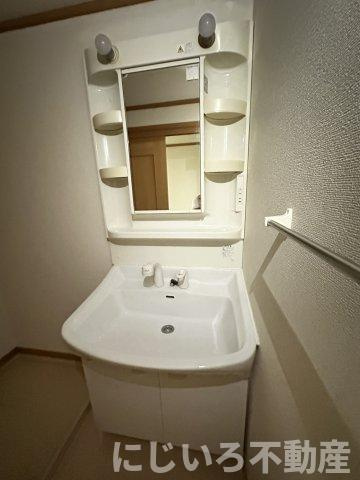 メゾン・ジュネスの洗面所