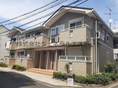 【外観】 | アメージング　レジデンス | 外観は落ち着いています