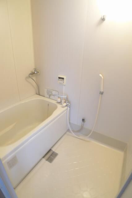 第二カトレアハイツの浴室