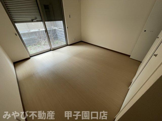 ラフィネ小松B棟の内装