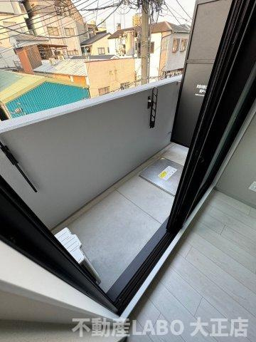 Monotone弁天町のバルコニー