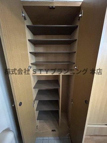 仲介手数料０円！フローラ98の収納