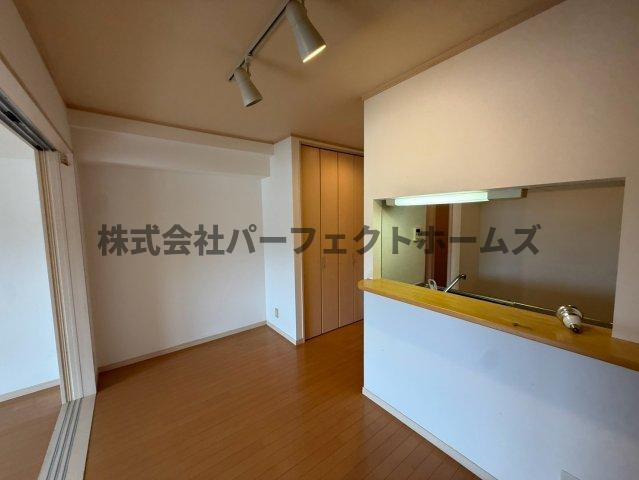 アンジェリーク磐船のキッチン|ダイニングキッチンです