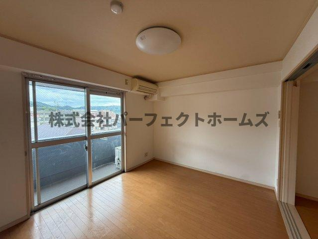 アンジェリーク磐船の洋室|使い勝手のいい洋室です