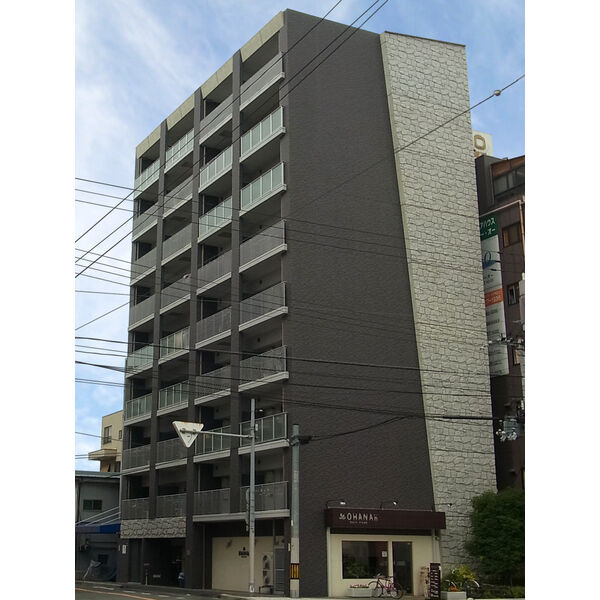 メゾンルージュ玉造の外観