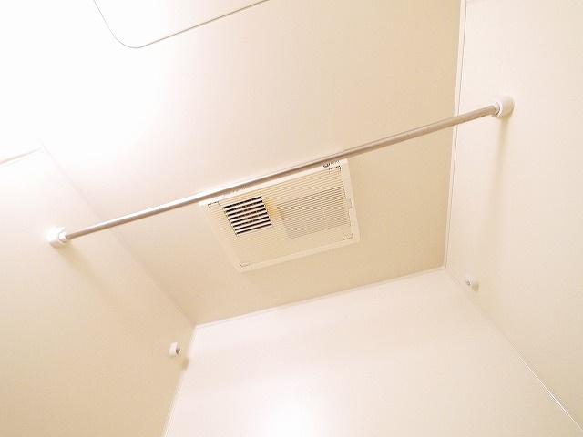 サンロイヤル　Ⅰの設備|浴室換気乾燥機です