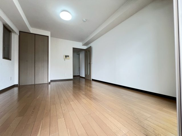 アクティス・センリの寝室