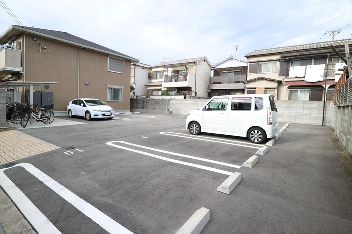 プレミール・カーサの駐車場