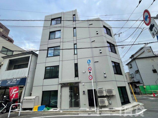 足立区栗原３丁目のアパートの外観