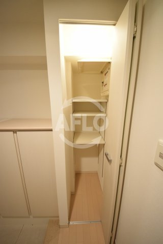 クロスレジデンス大阪新町　堀江小学校区の収納|ベルファース大阪新町　収納