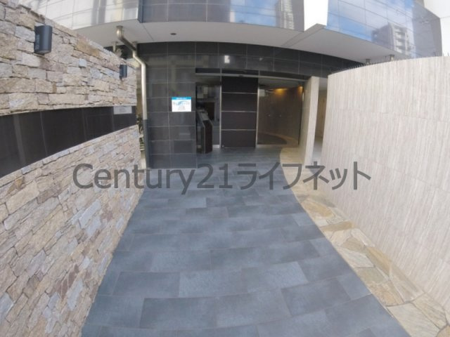 【エントランス】 | セレニテ梅田北プレミアム