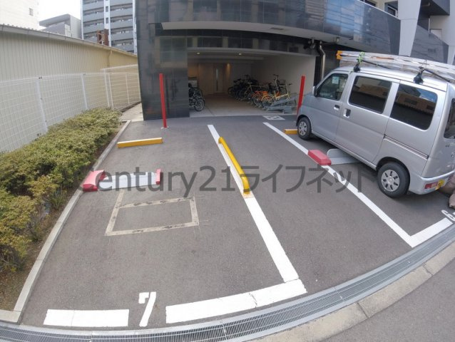【駐車場】 | セレニテ梅田北プレミアム