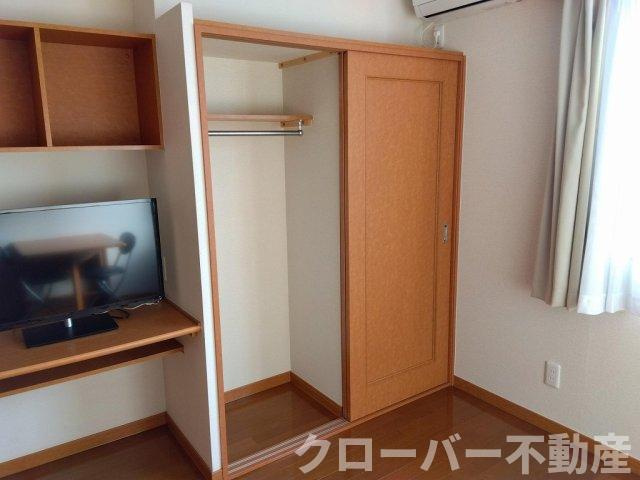 レオパレスブレッツァ　イーストの収納