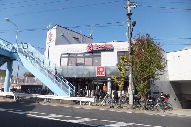 サイゼリヤオオゼキ上…まで45m