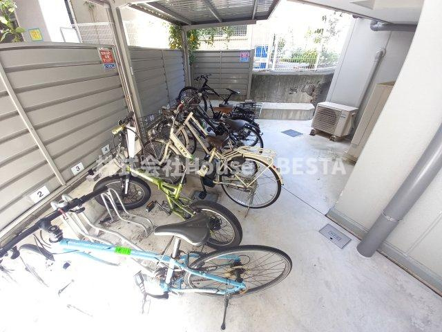 GranVitaの駐車場