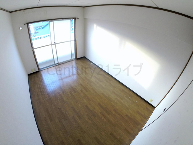 【寝室】 | 大三マンション