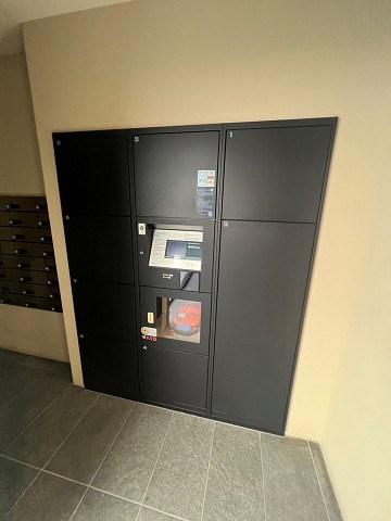 プレイズ塚口の外観