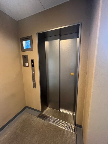 プレイズ塚口の外観