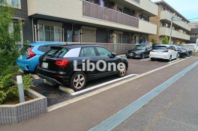 【駐車場】 | エスポワール　アズール